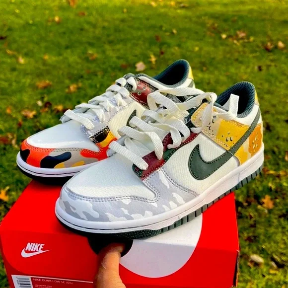 Brand new Nike Dunk SE Sail Multi Camo never worn Brand New DS Nike Dunk Low Sail Multi-Camo DB0957-100 Mens  main image 2